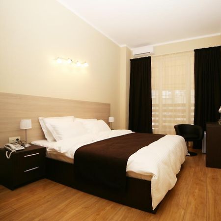 Basilon Hotel Тбилиси Екстериор снимка