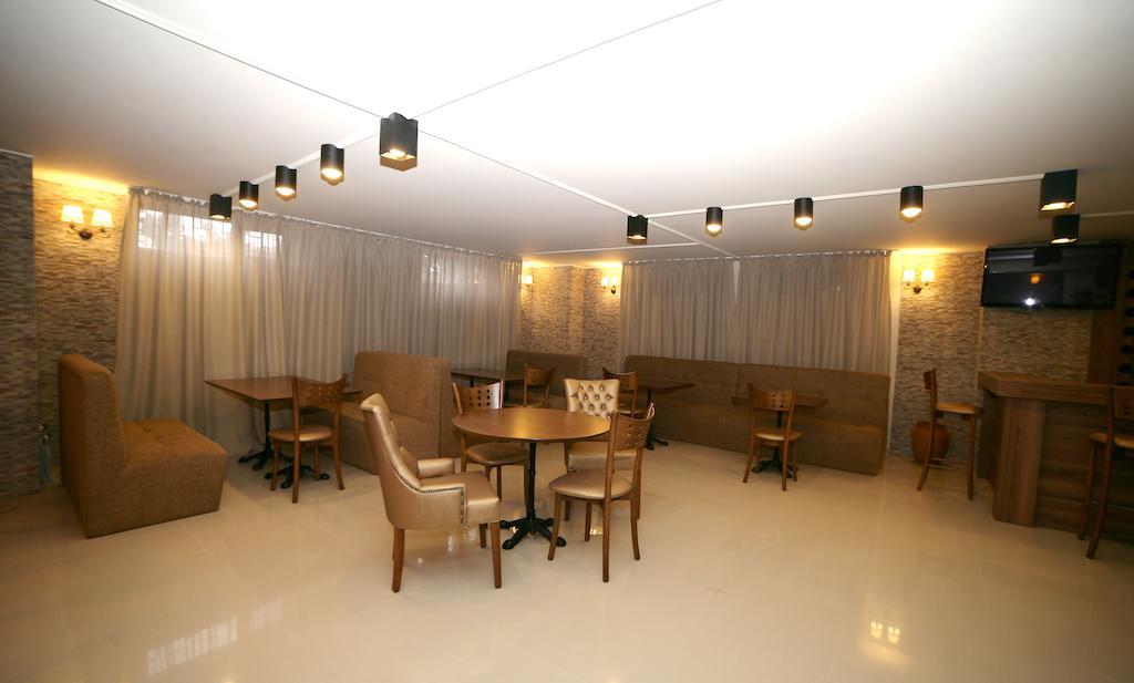 Basilon Hotel Тбилиси Екстериор снимка
