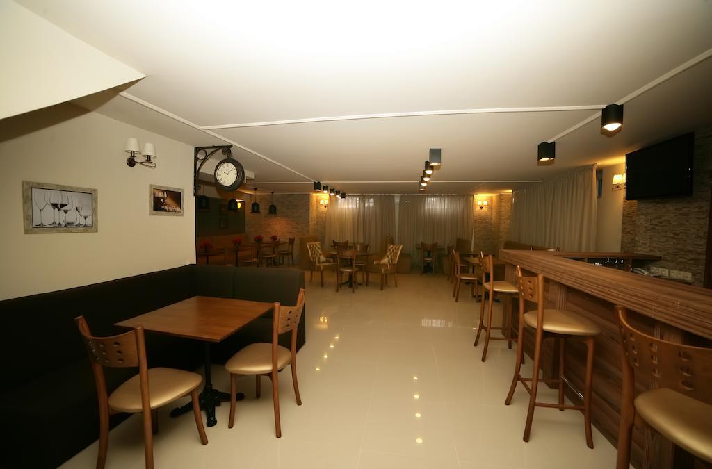 Basilon Hotel Тбилиси Екстериор снимка