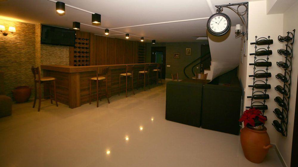 Basilon Hotel Тбилиси Екстериор снимка